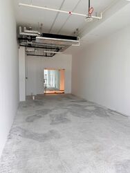 Lucky Plaza (D9), Retail #517027341